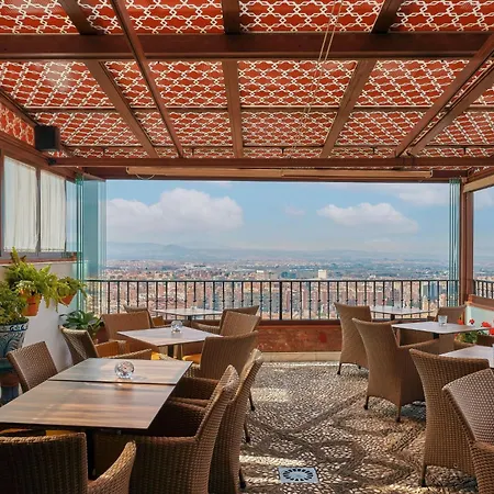 Mirador Arabeluj Гранада