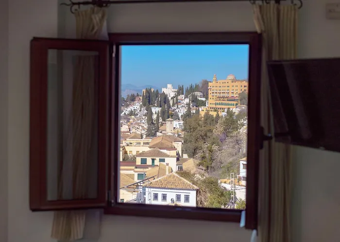 Mirador Arabeluj גרנדה